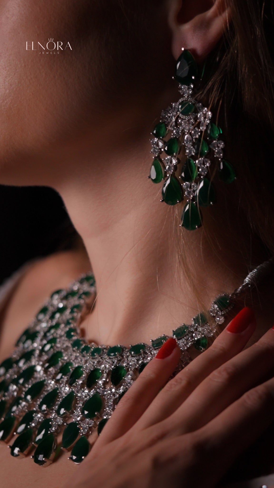 EMERALD ELEGANCE (BRIDAL)
